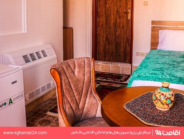Yazd-Darbar-07