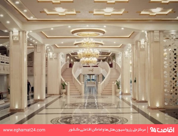 shiraz-rose-2