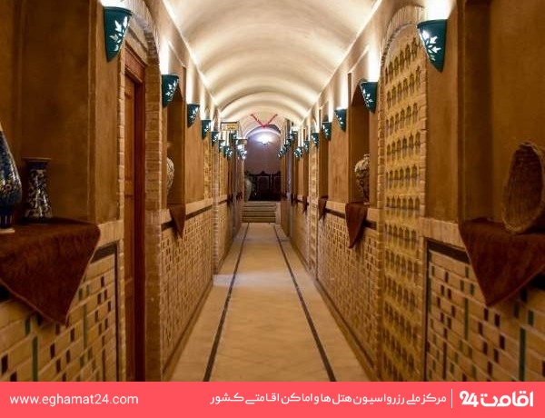 yazd-darbar-23