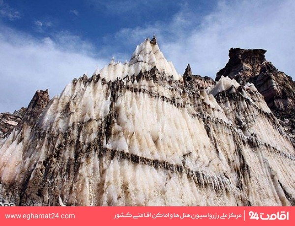 گنبد نمکی دشتی