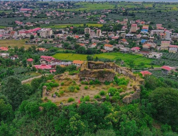 قلعه لیسار-صلصال