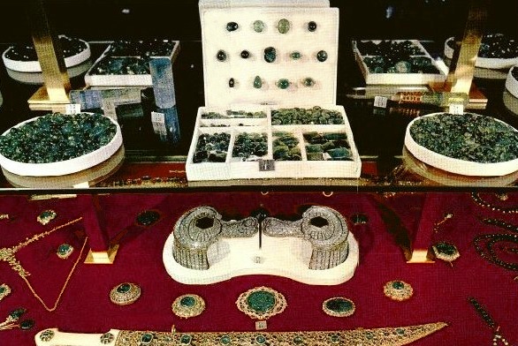 موزه نادری مشهد