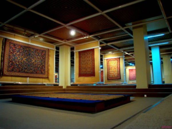 موزه فرش ایران در تهران