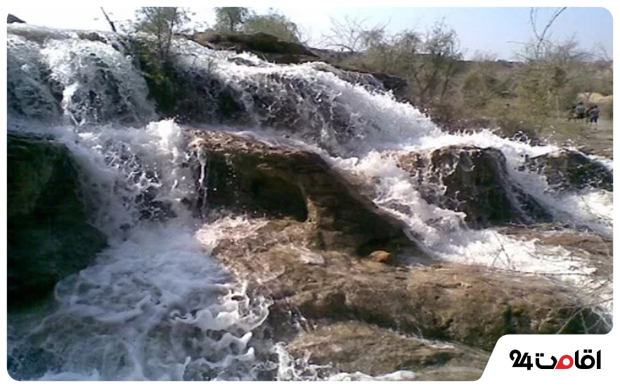 سد درهاش گیاهدان