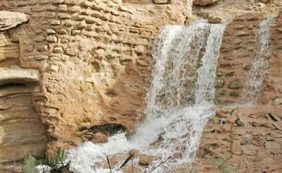 سد پی پشت قشم