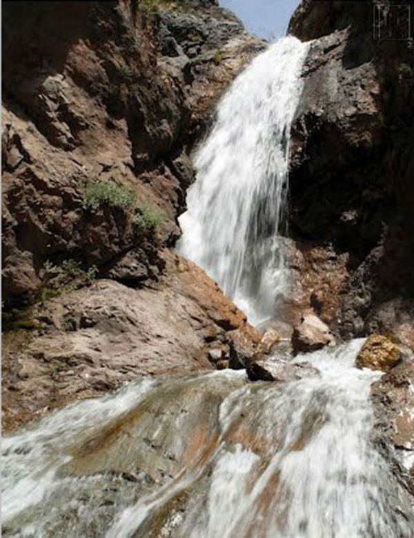 آبشار ناران تهران