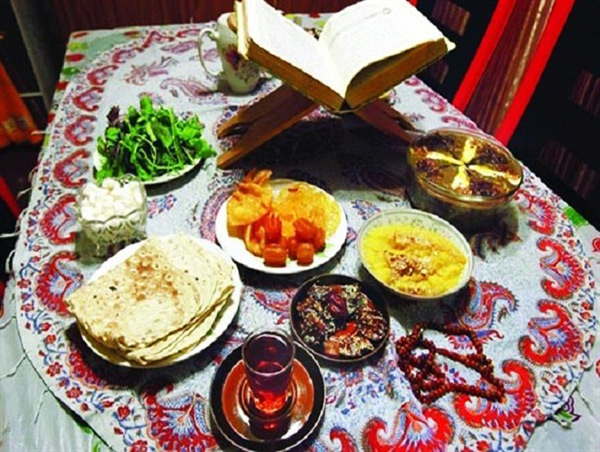 رسم افطاری ساده در گناباد