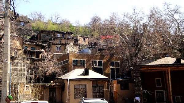 روستای ازغد، تاریخی و بسیار زیبا