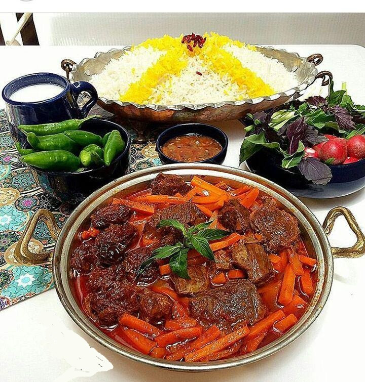 خورشت هویج آلو تبریز