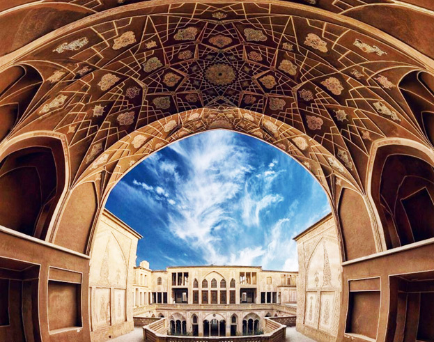 خانه عباسیان کاشان در قلب شهر تاریخی کاشان - وبلاگ اقامت 24