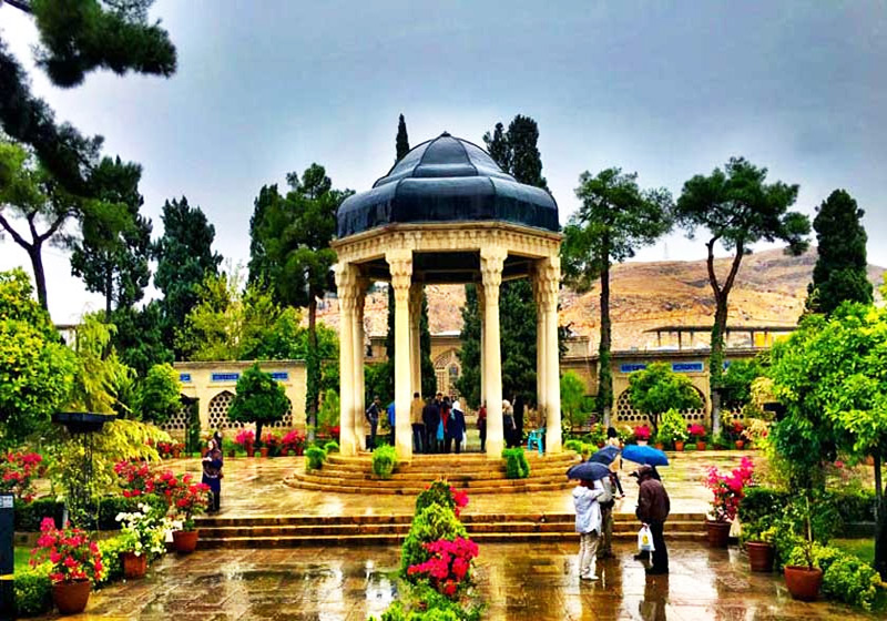 باغ های زیبا و چشم نواز شیراز