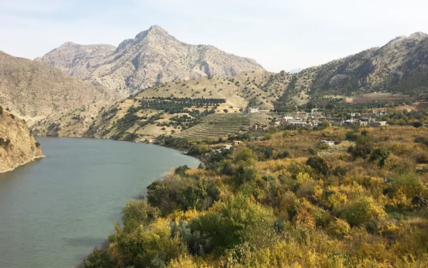 روستای هیروه یکی از جاهای دیدنی خنک در تابستان در کرمانشاه