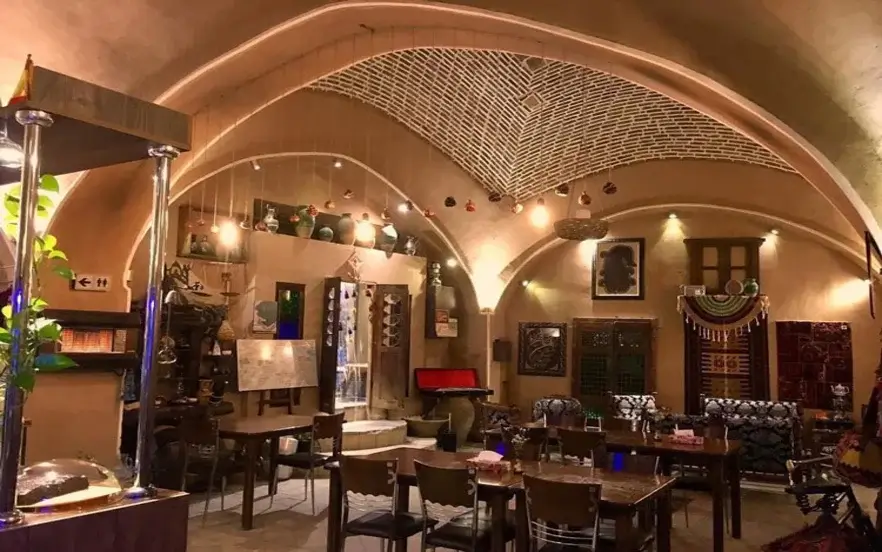رستوران کافه ایرانی قدیمی