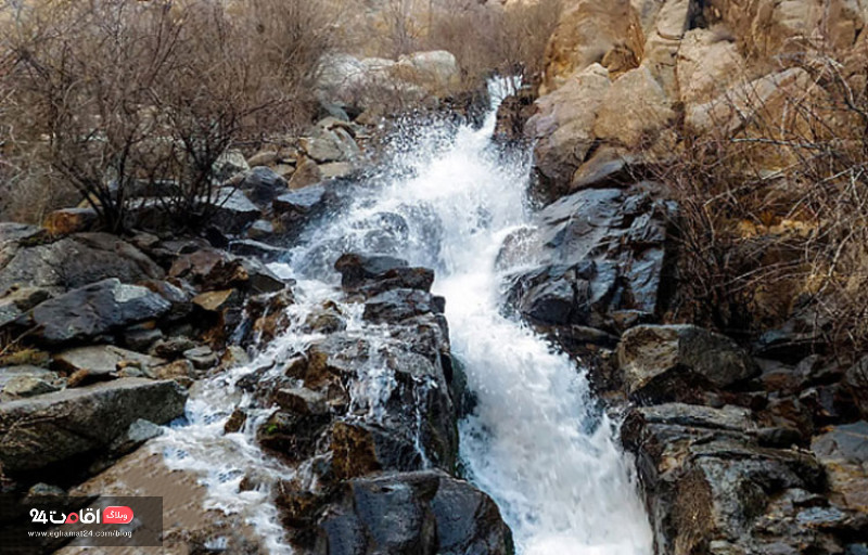 دیدنی های مهریز - آبشار دامگاهان