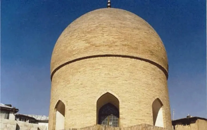 گنبد خشتی مشهد
