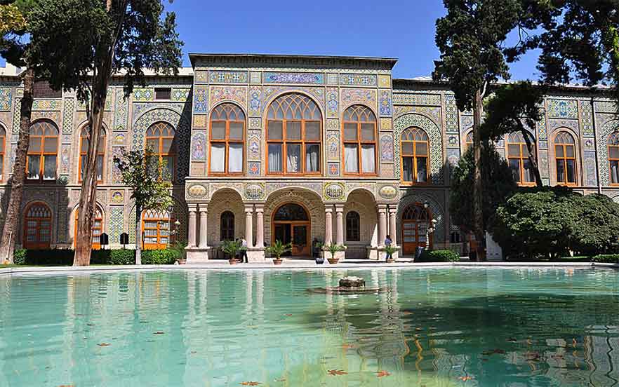 کاخ گلستان یکی از جاهای دیدنی تهران با قدمتی تاریخی