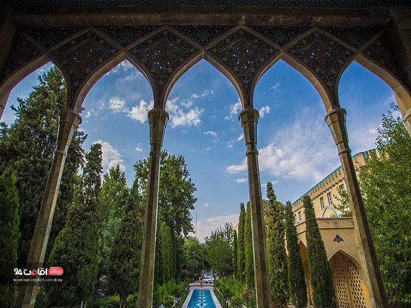 آرامگاه صائب تبریزی اصفهان، شاعر و غزلسرای صفوی