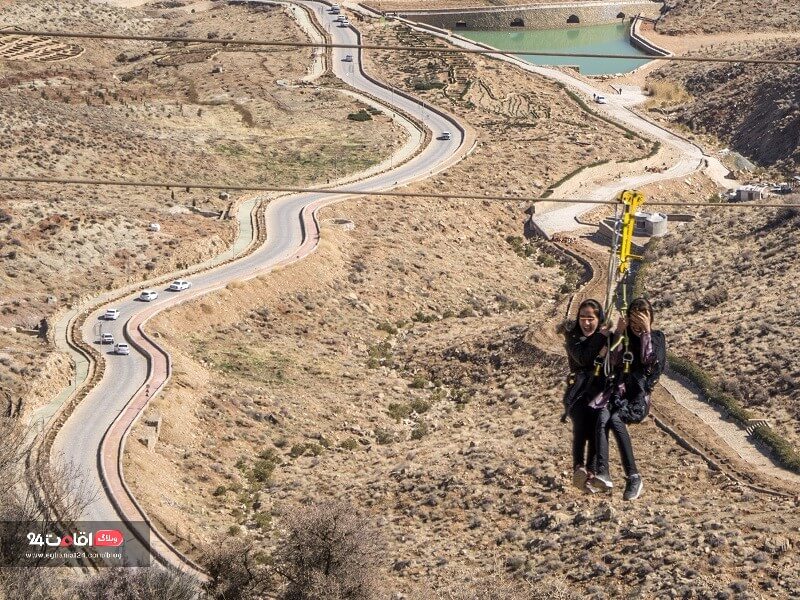 کوهپیمایی و زیپ لاین در پارک کوهستانی دراک از تجربه های خاص در شیراز