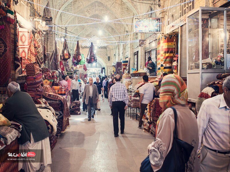 خرید در بازار وکیل و سفر به دل تاریخ از تجربه های خاص در شیراز