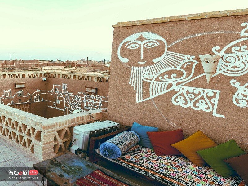 کافه خانه نقاشی از تجربه های خاص در یزد با امکان نقاشی بزرگسالان