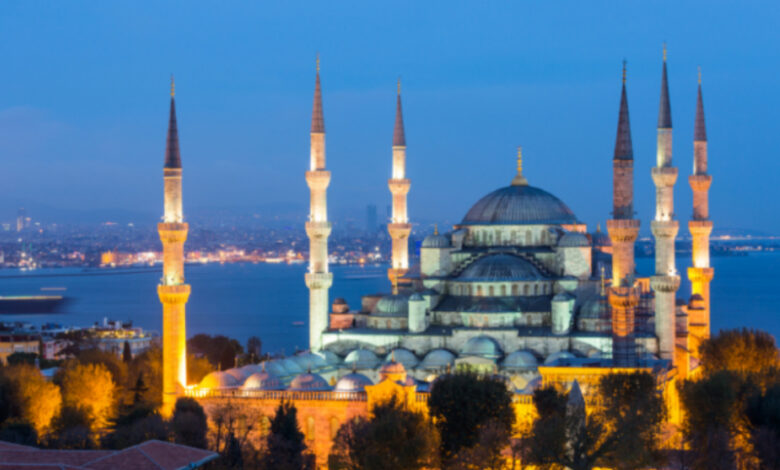 آشنایی با مسجد سلطان احمد استانبول
