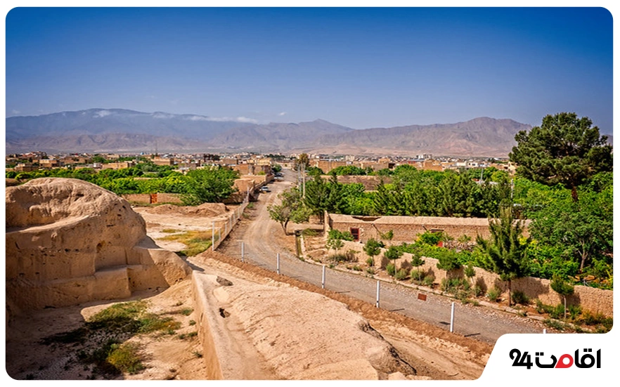 بازدید از تپه سیلک کاشان