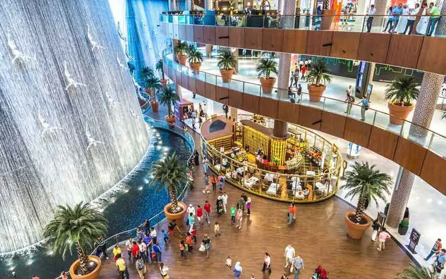 دبی مال؛ مرکز خرید معروف نزدیک مرکاتو مال