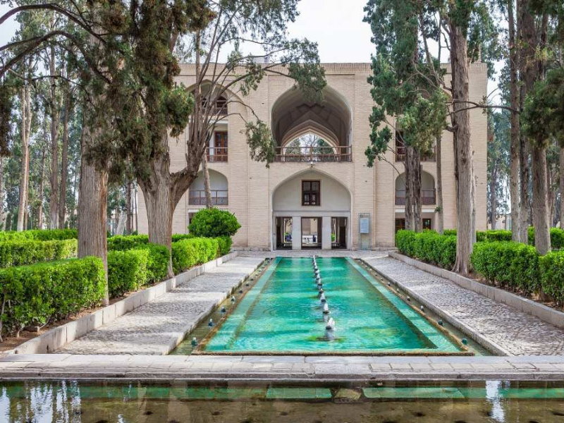 مکان های دیدنی اطراف حمام فین کاشان