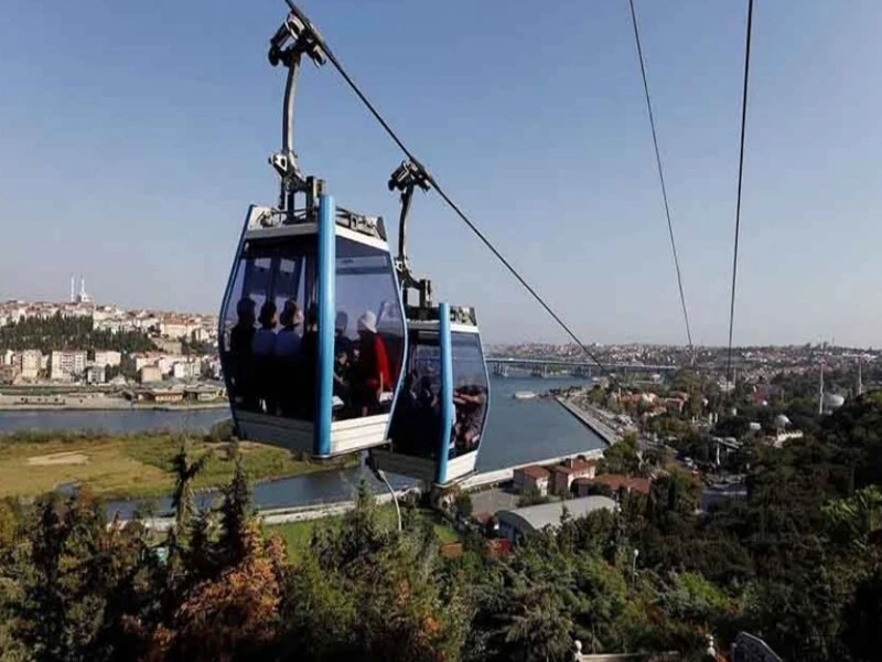 تپه پیرلوتی استانبول