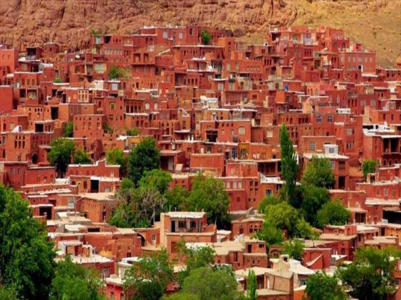 بهشت گمشده کاشان کجاست؟ روستاهای ابیانه و برزک