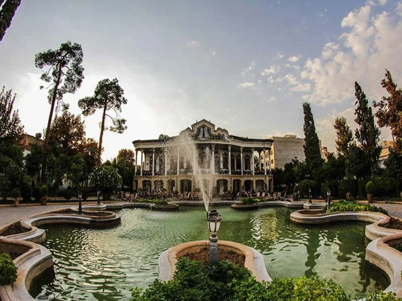 عمارت شاپوری شیراز