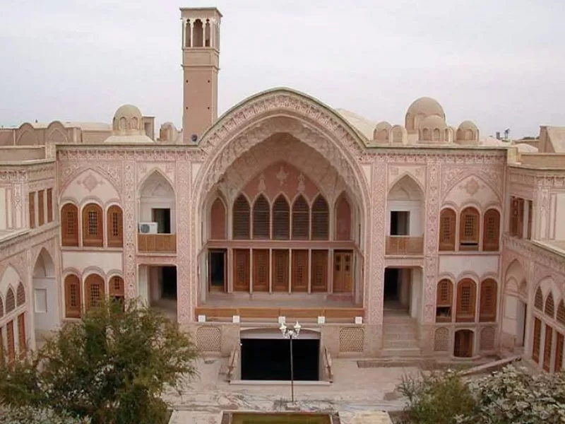 خانه تاریخی تاج jpg