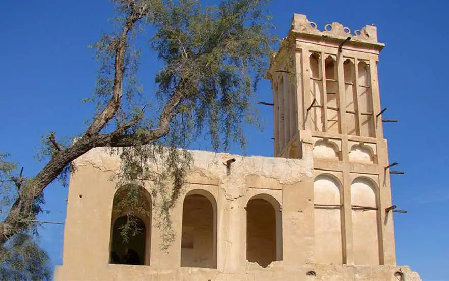 خانه قاضی از دیدنی های بوشهر با معماری خاص