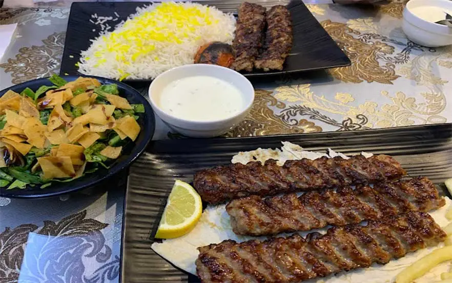 رستوران رستم از رستوران های ایرانی دبی با منوی اقتصادی