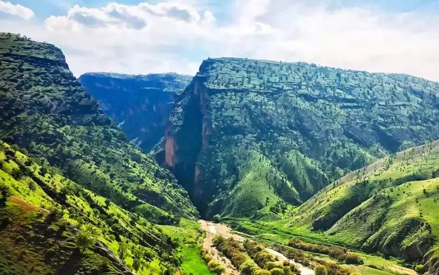 ایلام؛ از جاهای دیدنی ایران با ارتفاعات جنگلی زیبا