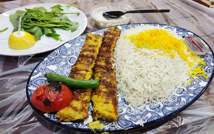 کباب‌خوری خاص از رستوران های ایرانی دبی با غذایی لذیذ
