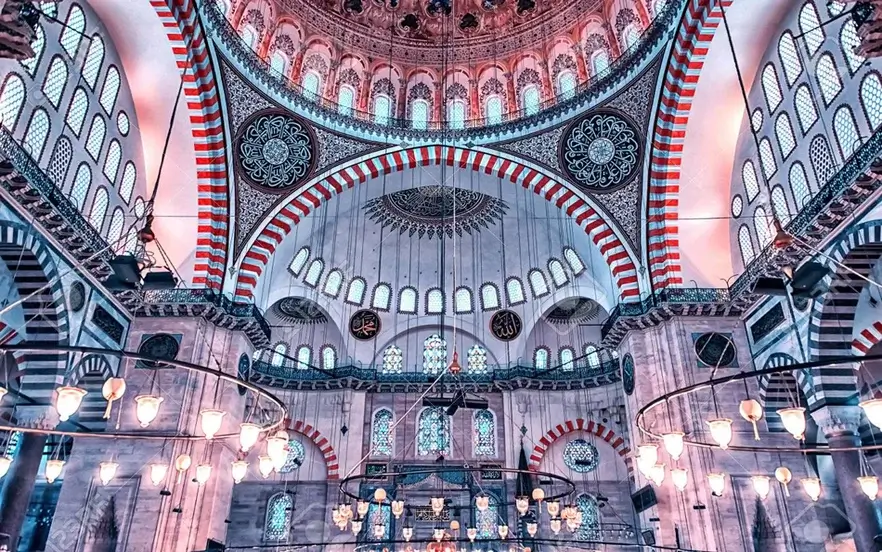 مسجد سلیمانیه استانبول نزدیک تکسیم فضای معماری داخلی