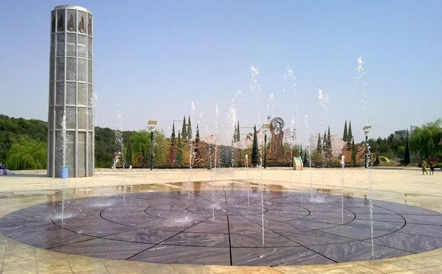 پارک آب و آتش تهران یکی از دیدنی‌های تهران است