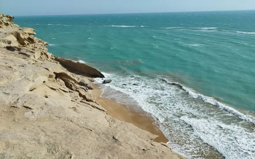 دریای پاک و زلال ساحل مکسر