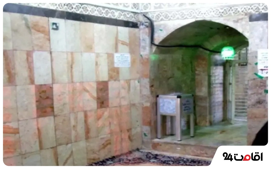 آرامگاه امیرکبیر داخل حرم امام حسین (ع)