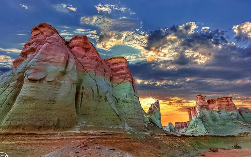 ساحل قشم در شب