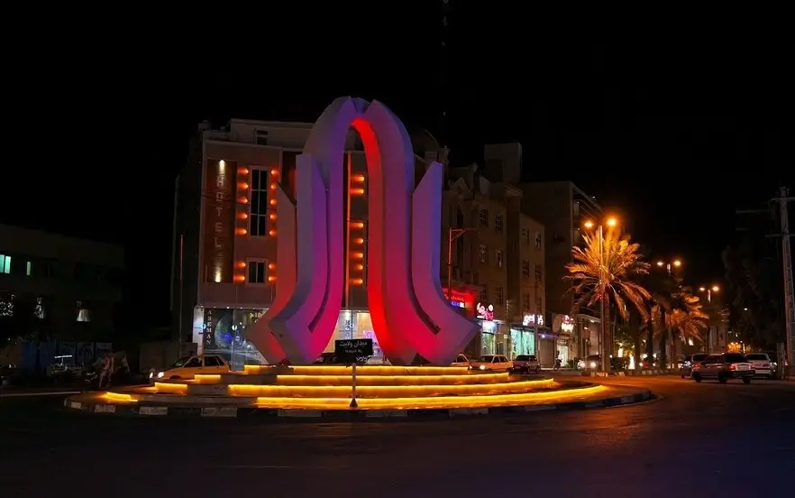 ساحل قشم در شب