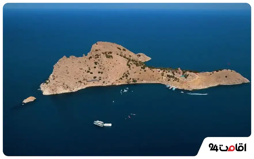 جزیره آکدامار کجاست؟