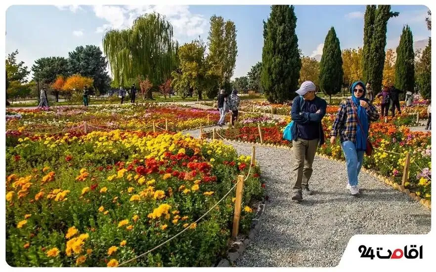 باغ گیاه شناسی در تابستان