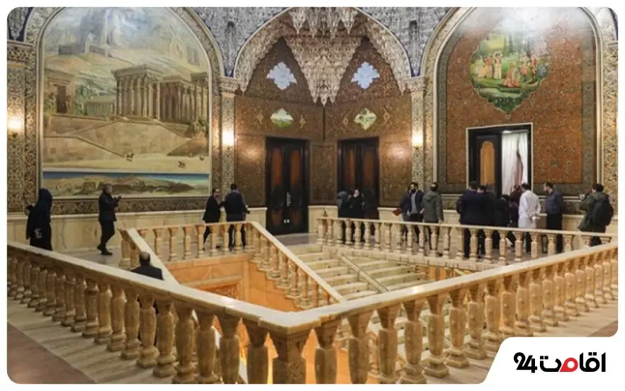 معماران و نقاشان کاخ مرمر