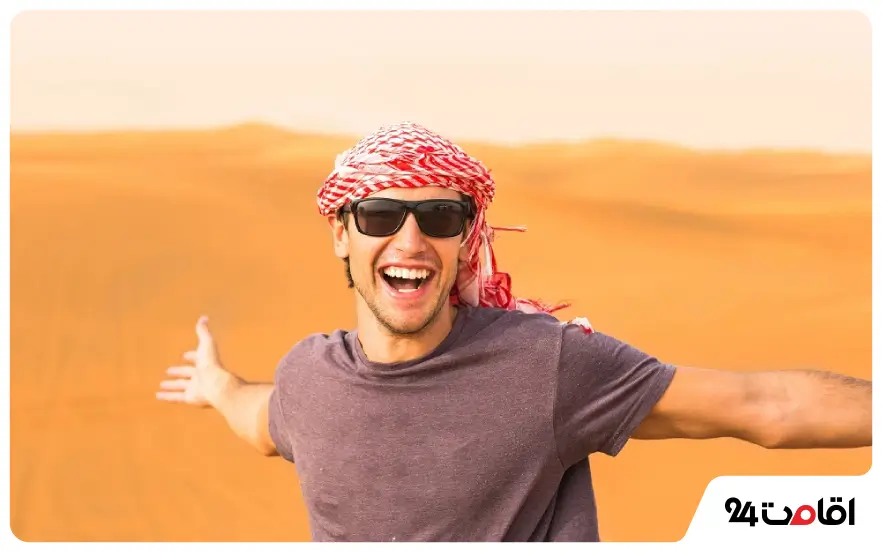 ویژگی های لباس مناسب سافاری دبی