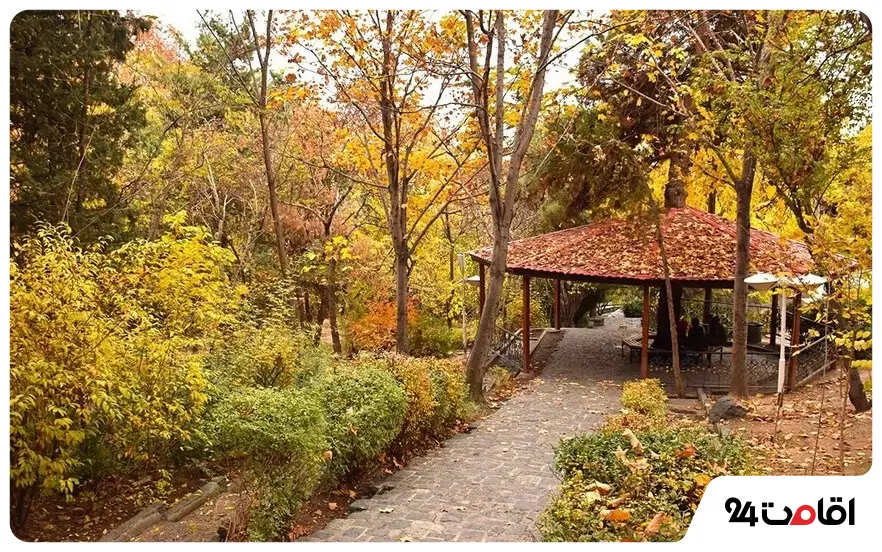 جاهای تفریحی تهران برای جوانان در پاییز