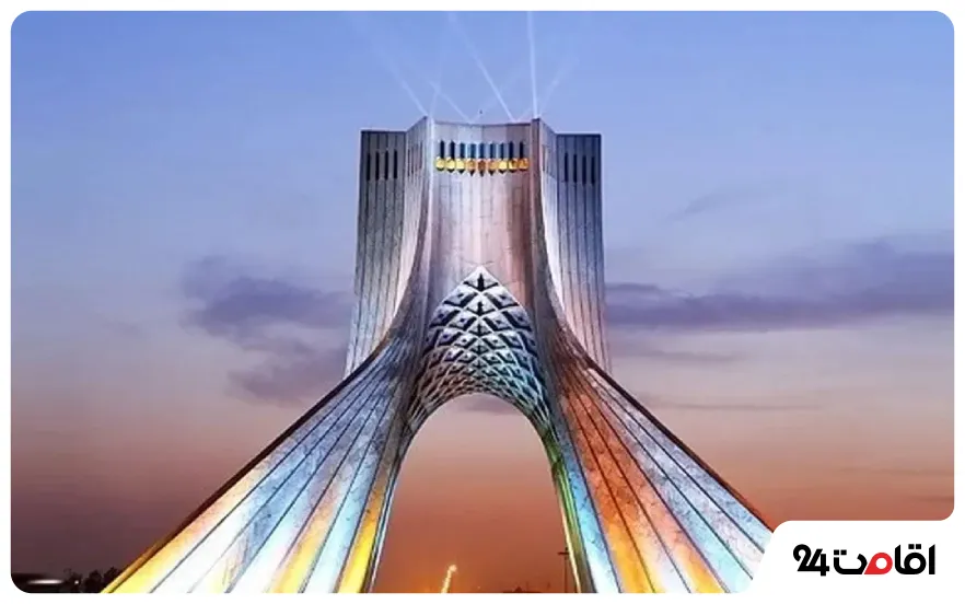 برج آزادی یکی از جاهای تفریحی تهران با خانواده