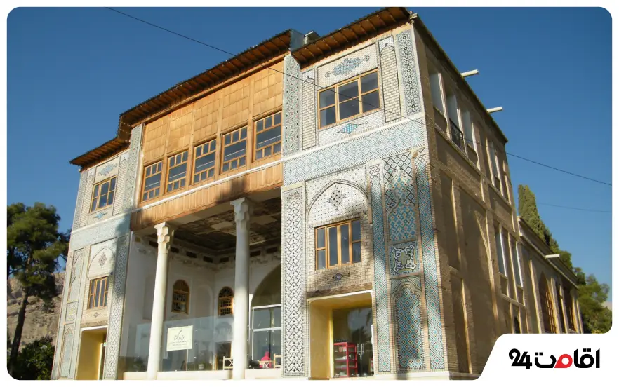 باغ دلگشا یکی از باصفاترین جاهای دیدنی شهر شیراز در تابستان