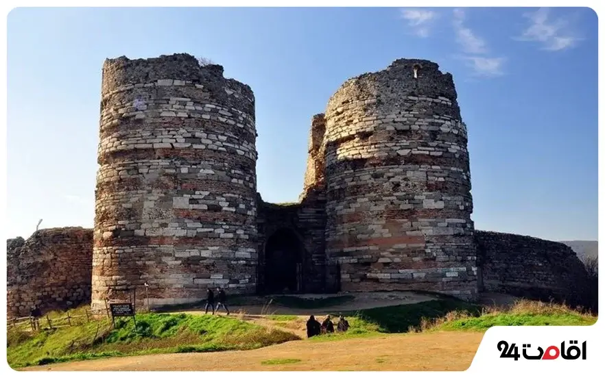قلعه تاریخی آنادولو کاواگی